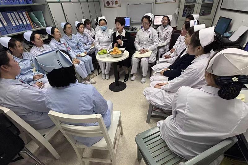 人文护理病房建设研讨_800-533